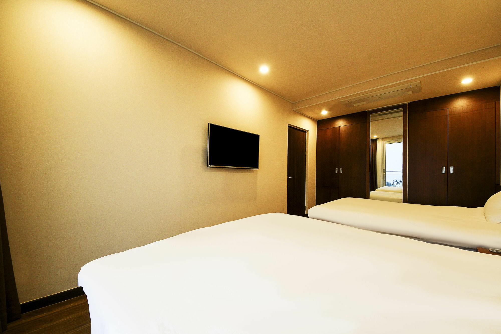 Jeju Jungmun Ocean Blue Hotel Seogwipo-stad Buitenkant foto