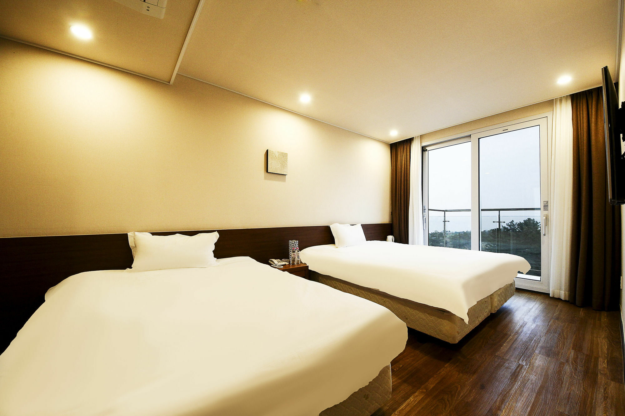 Jeju Jungmun Ocean Blue Hotel Seogwipo-stad Buitenkant foto